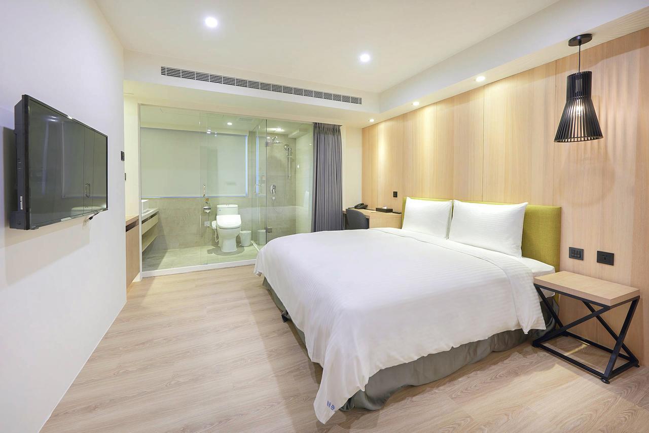 Green Hotel - West District Taichung Exterior photo